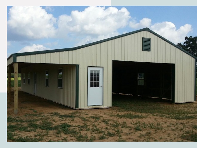 Строительство конюшен в Устях-Илимске