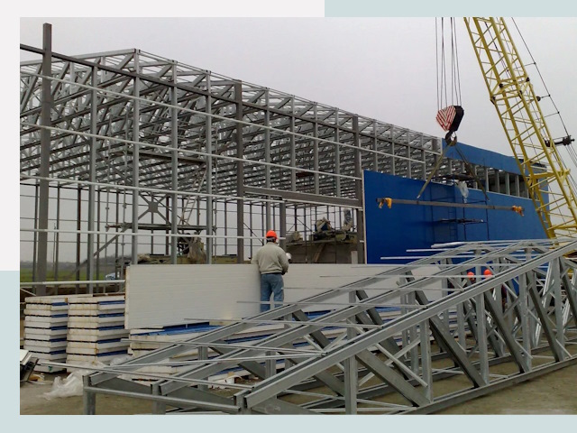 Строительство заводов в Устях-Илимске