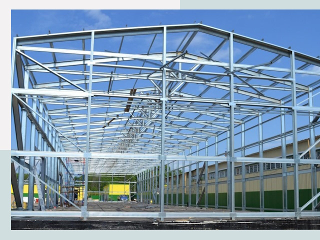 Строительство фабрик в Устях-Илимске