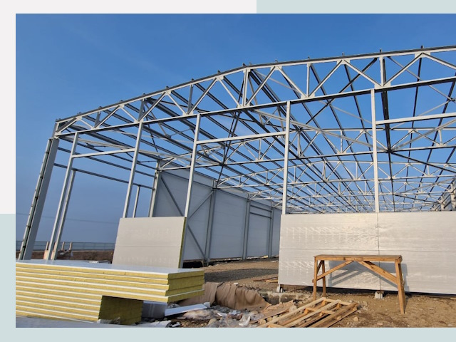 Утепленные ангары в Усть-Илимск от 624 руб. за м²