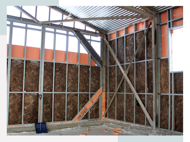 Утепленные ангары в Устях-Илимске