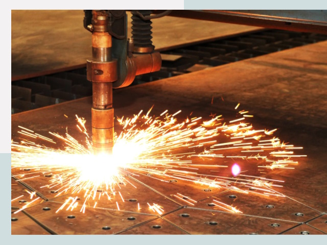 Плазменная резка металла в Устях-Илимске от 624 руб.